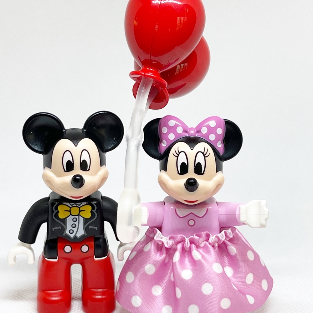 Lego Duplo Mickey and Minnie with Balloons